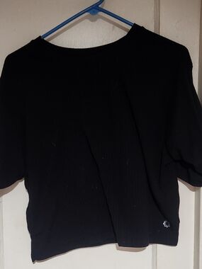 Pro Player Black Ribbed Short-Sleeve Women's Top